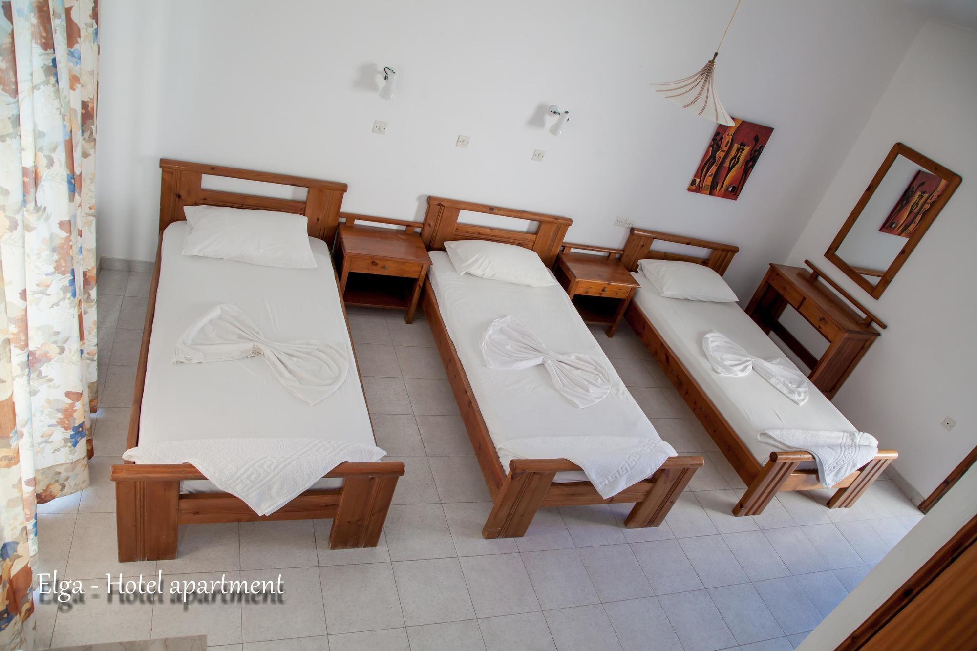 Elga & Hotel 2*